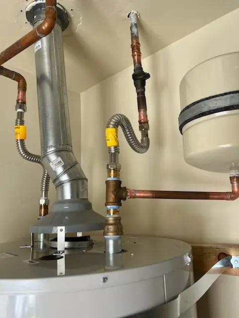 Water heater installation and plumbing repair in Saint Vrains